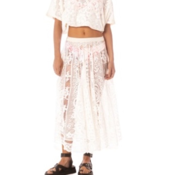 Maaji Blossomwhisper Long Skirt Medium NWT - Picture 1 of 6